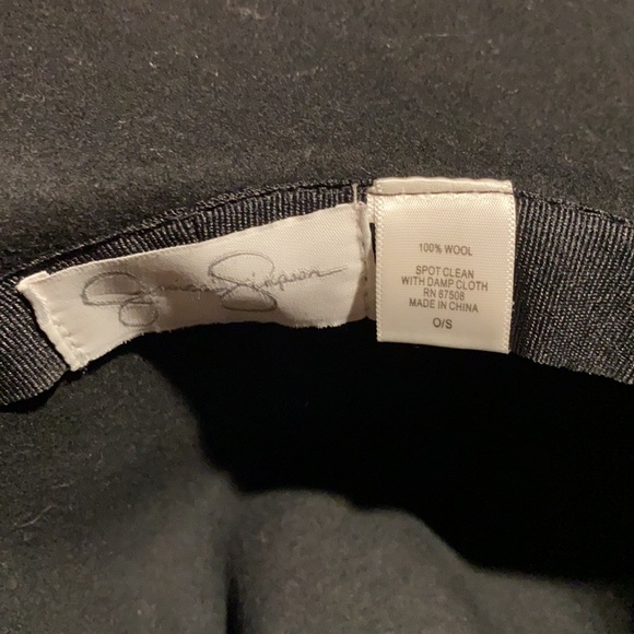 💯 Wool Oversized Black Hat With Bow NeverUsed - Picture 5 of 5